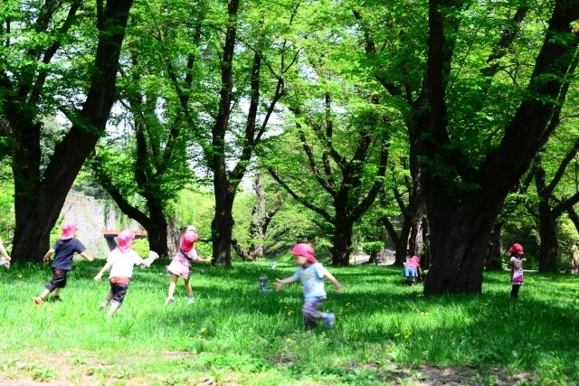 軽井沢の大自然のなかにある教育の場